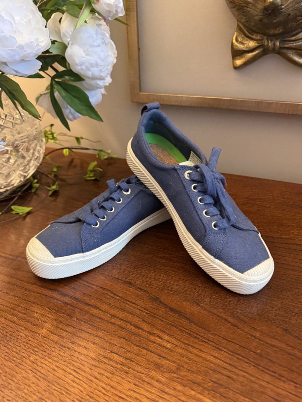 CARIUMA Blue Canvas Lace-Up Sneakers